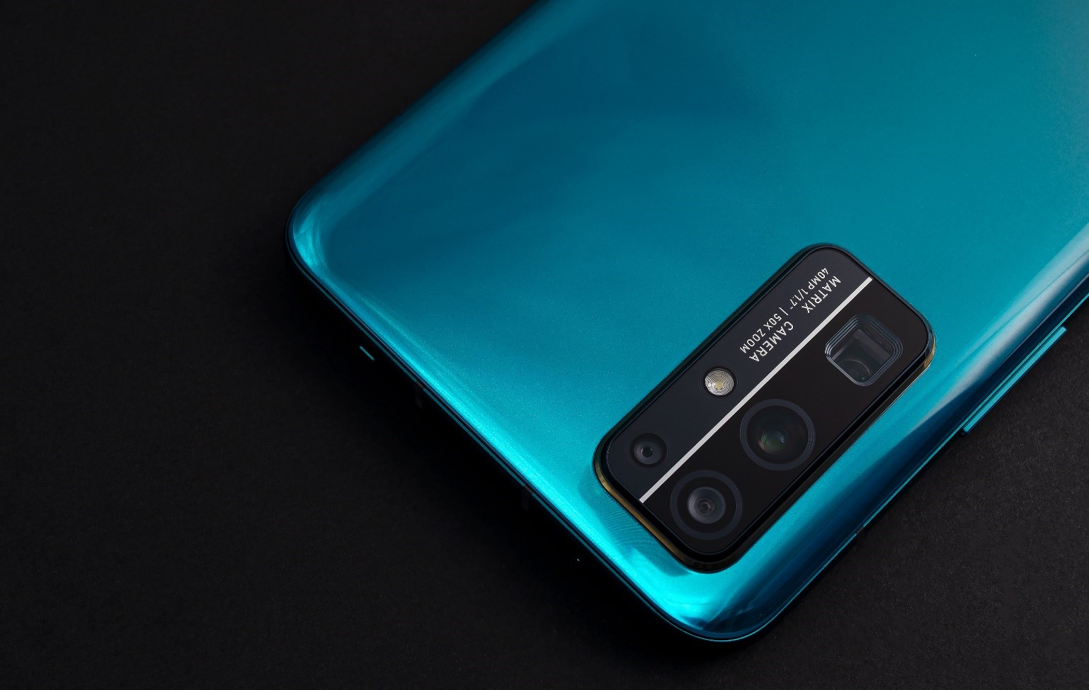 Первый 5G смартфон HONOR уже в Беларуси