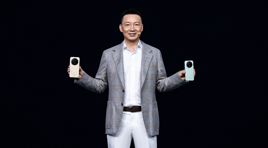 开新局见未来，荣耀发布首款自进化AI原生手机荣耀Magic8系列