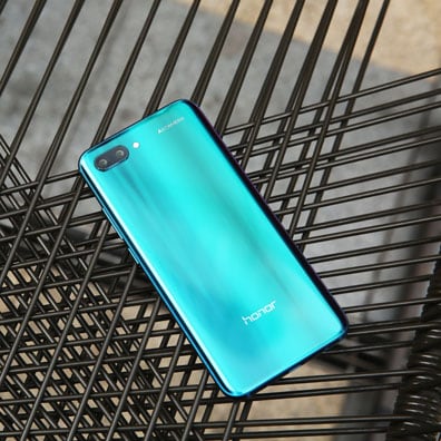 HONOR 10