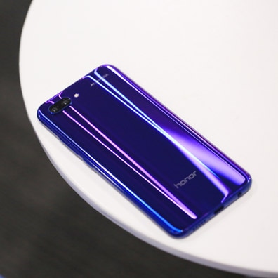 HONOR 10