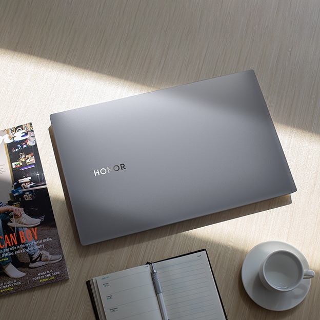 HONOR MagicBook Pro