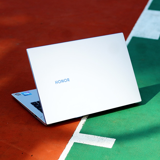 HONOR MagicBook 14