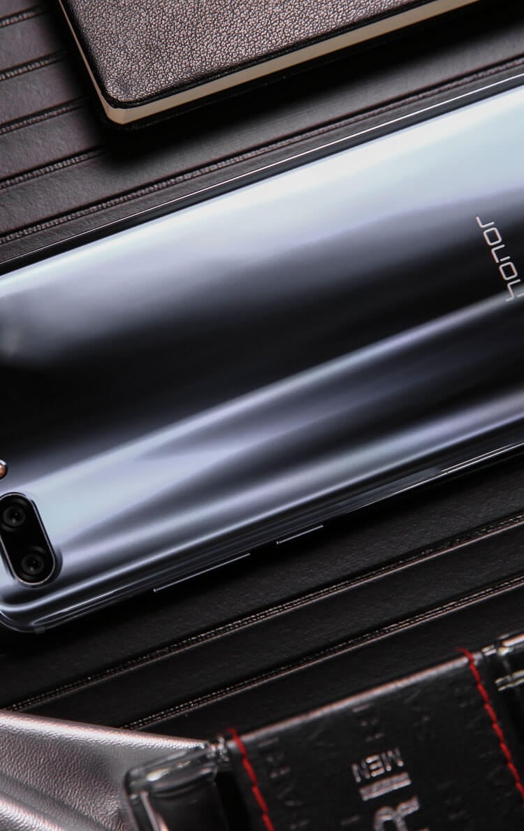 HONOR 10