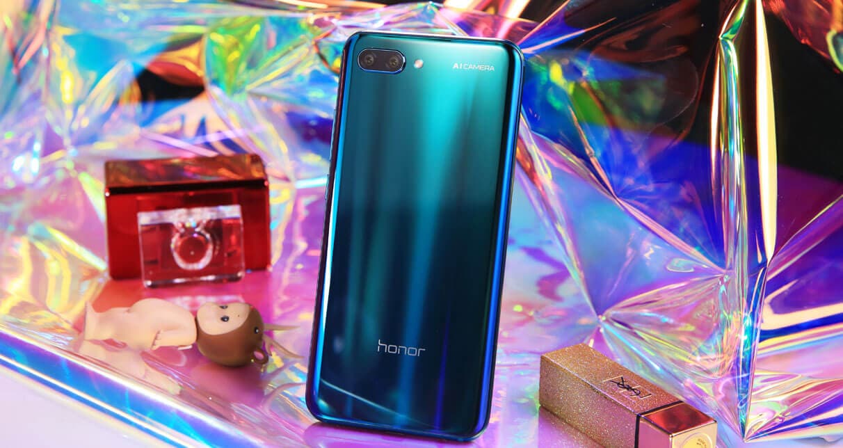 HONOR 10