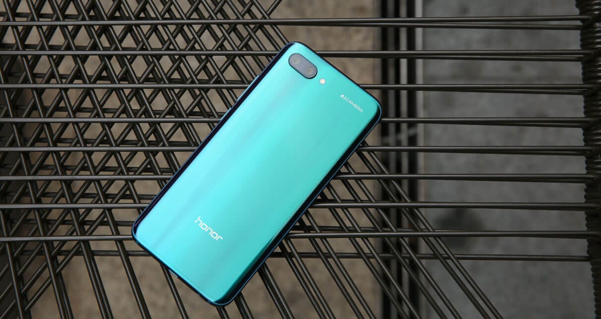 HONOR 10