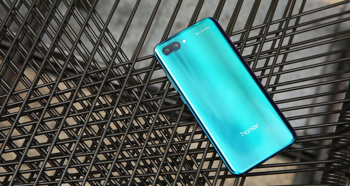 HONOR 10