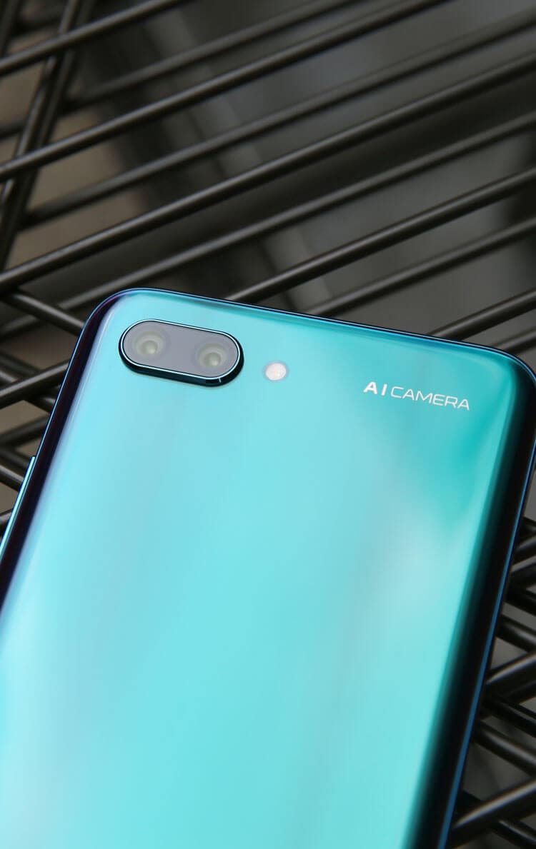 HONOR 10