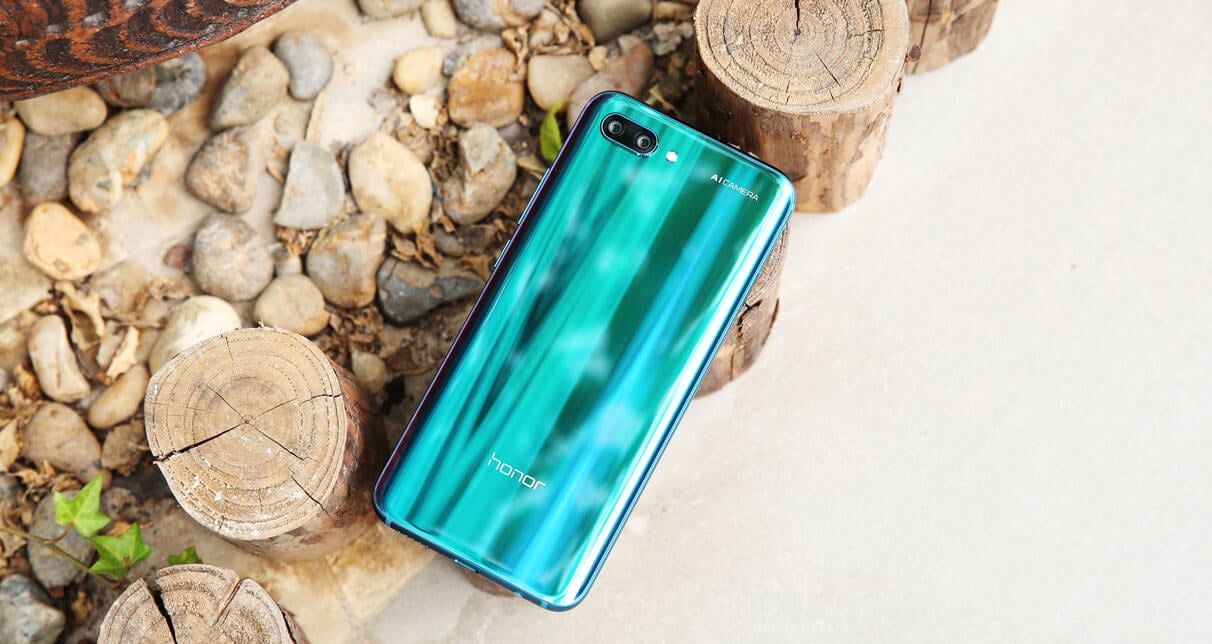 HONOR 10