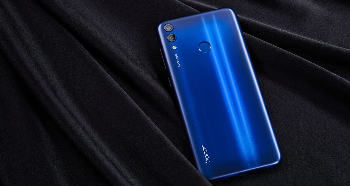 HONOR 8C