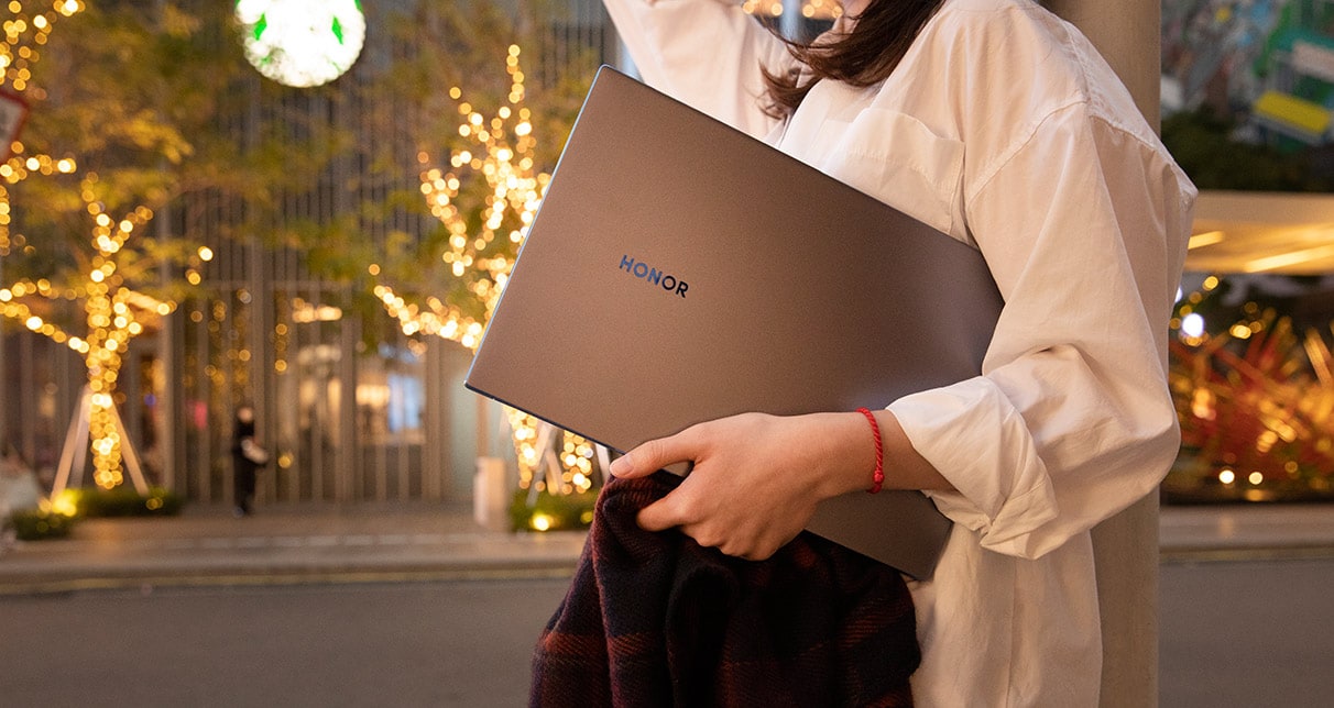 HONOR MagicBook 14