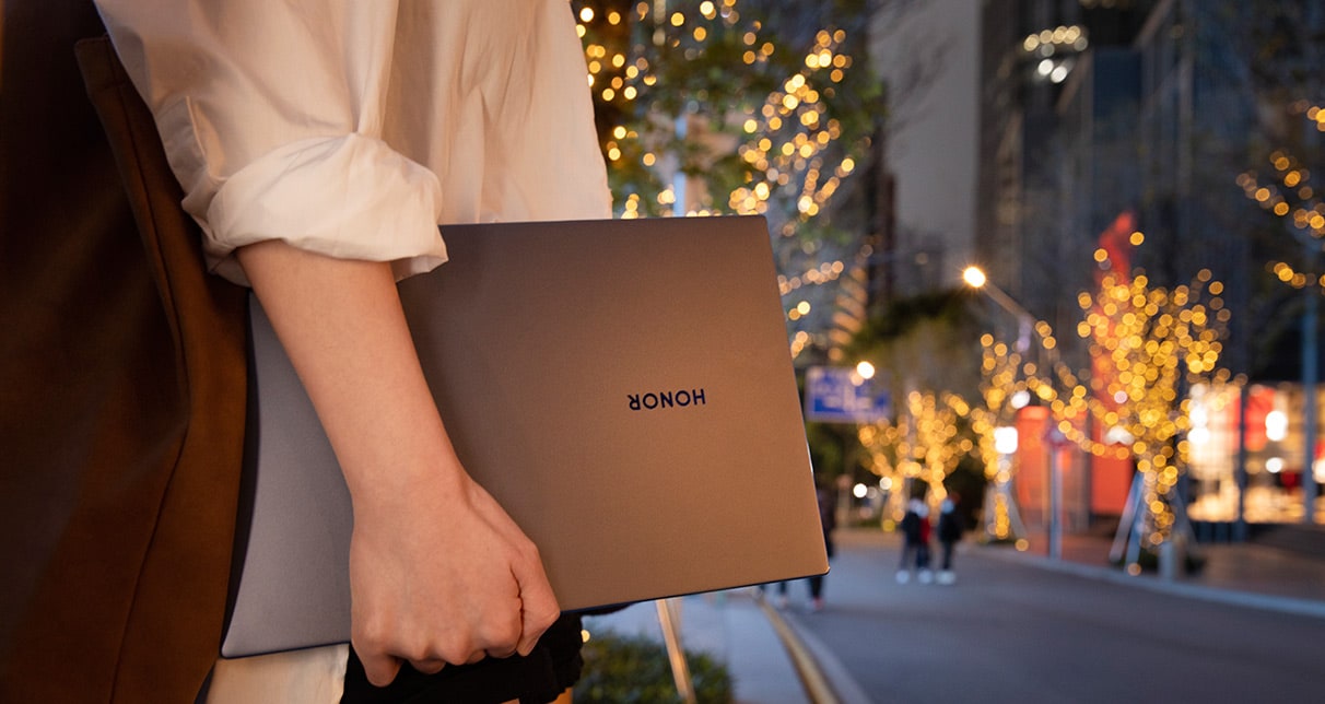 HONOR MagicBook 14