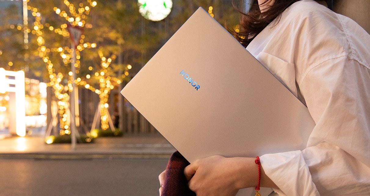 HONOR MagicBook 14