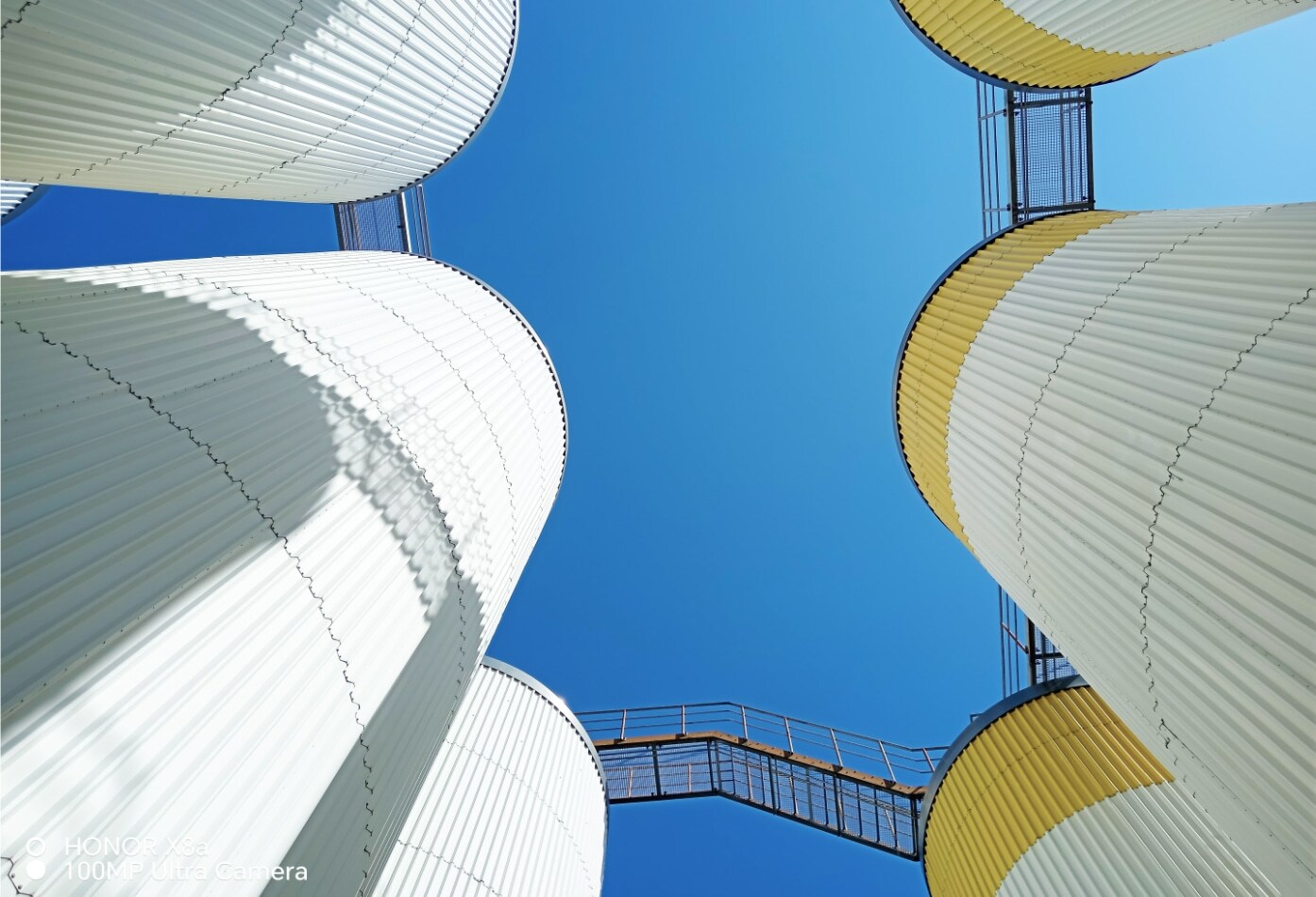 التقط مشاهد المدينة المُبهرة 1