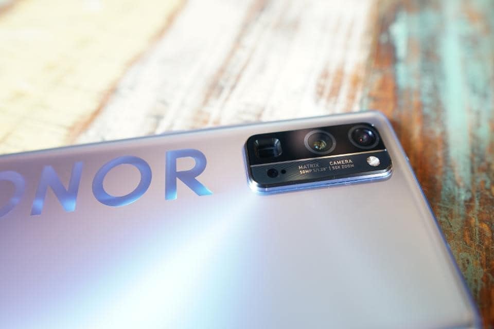 HONOR 30 Pro+ Review: The Most Premium Hardware At Its $550 Price Point