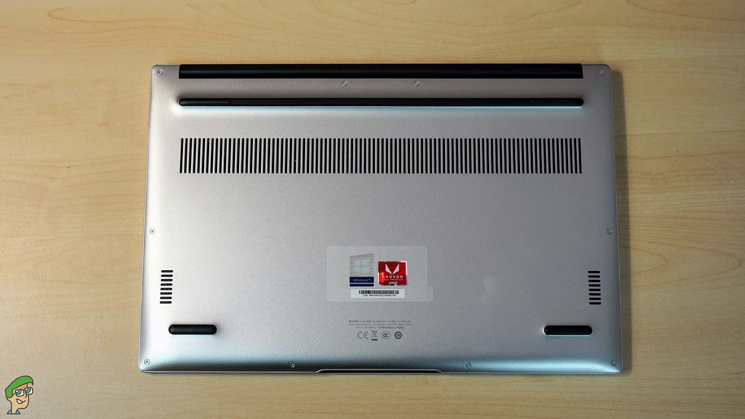 Backside of the HONOR Magicbook 14