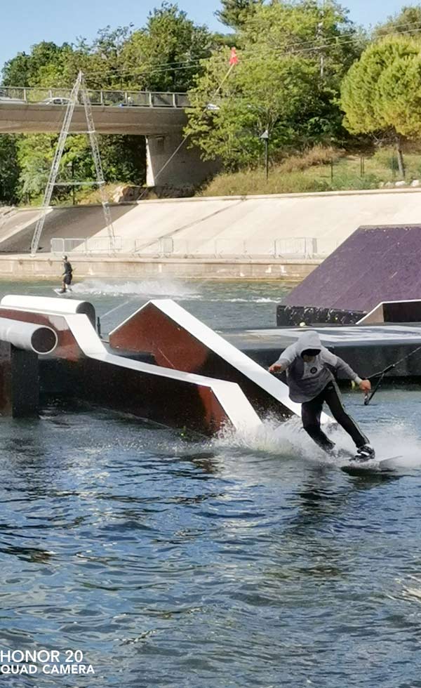 efise-wakeboard