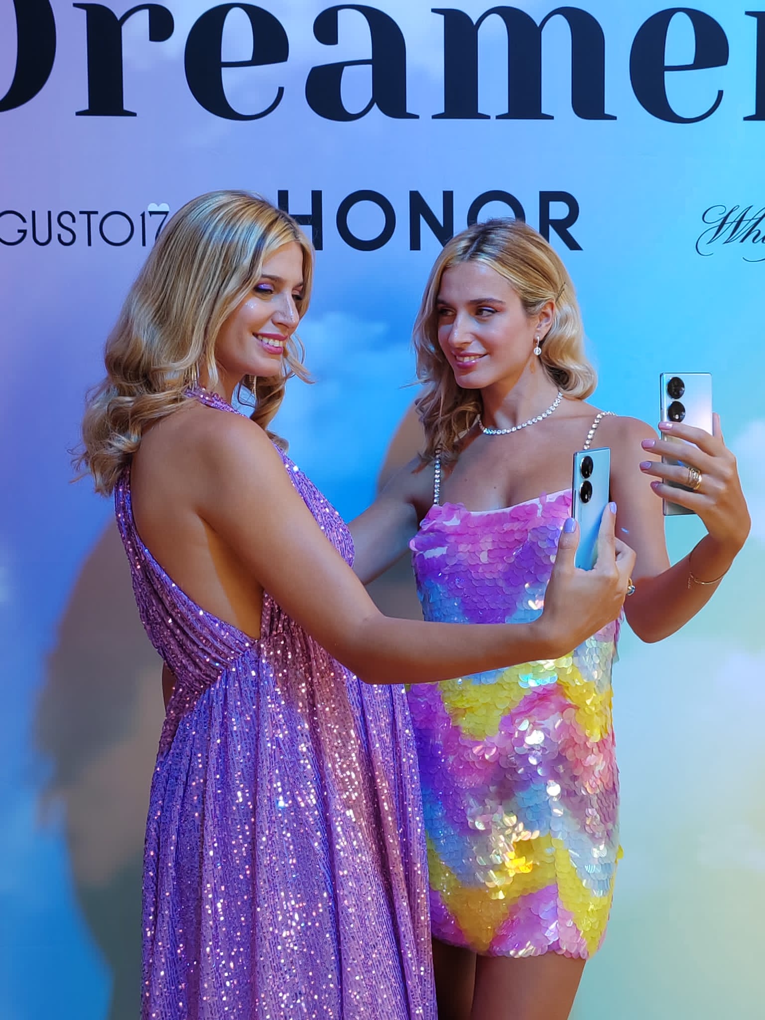 HONOR 70 Inspires the design of Museum of Dreamers Exhibition in Italy