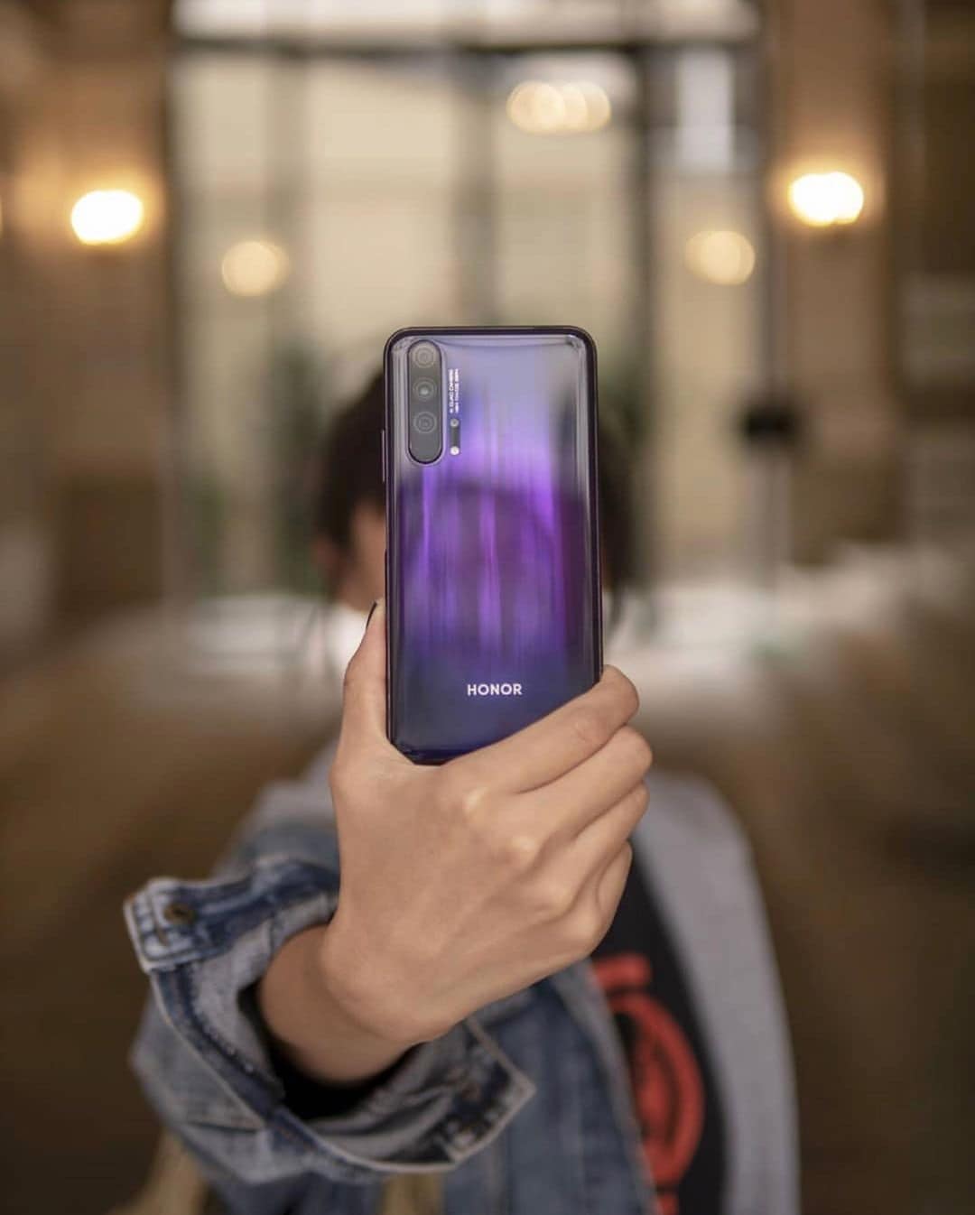 HONOR szelfikutatás: Az európaiak évente közel 600 szelfit készítenek magukról 