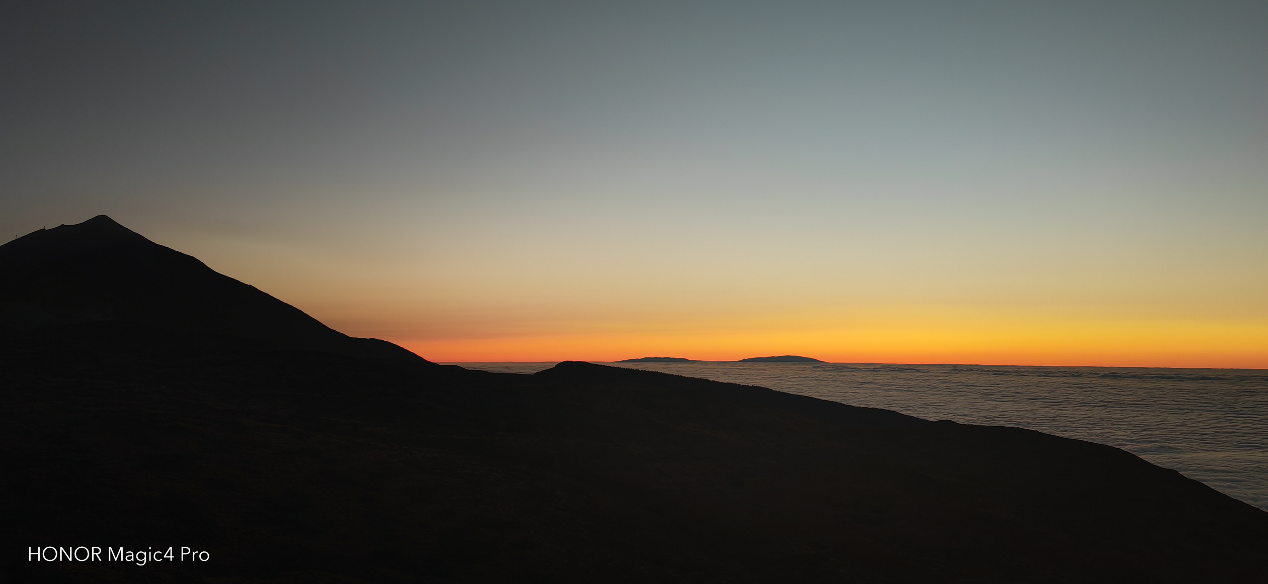 La mer de nuages, couchers de soleil, et toi-Eita