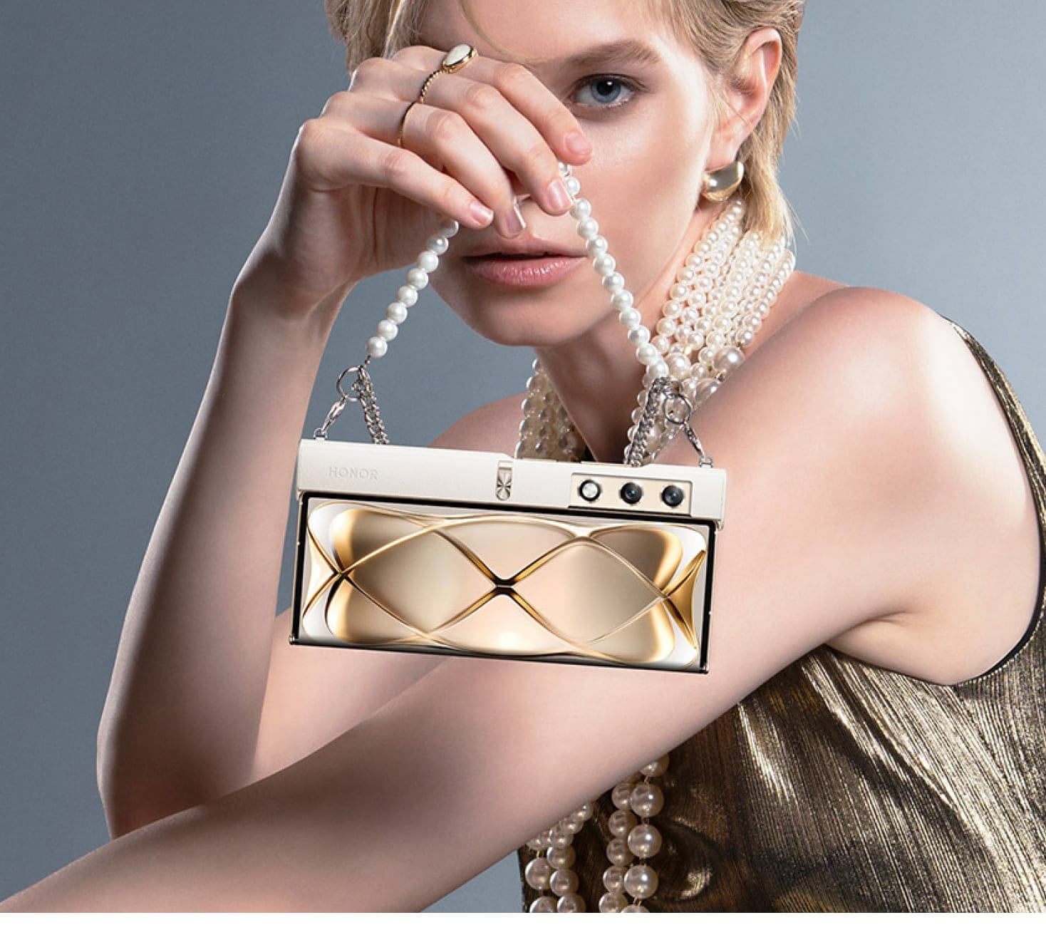 HONOR Memperkenalkan HONOR V Purse di China