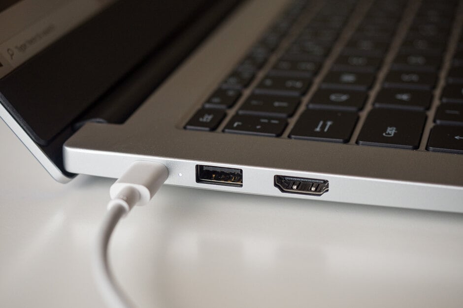 HONOR MagicBook 14 Review