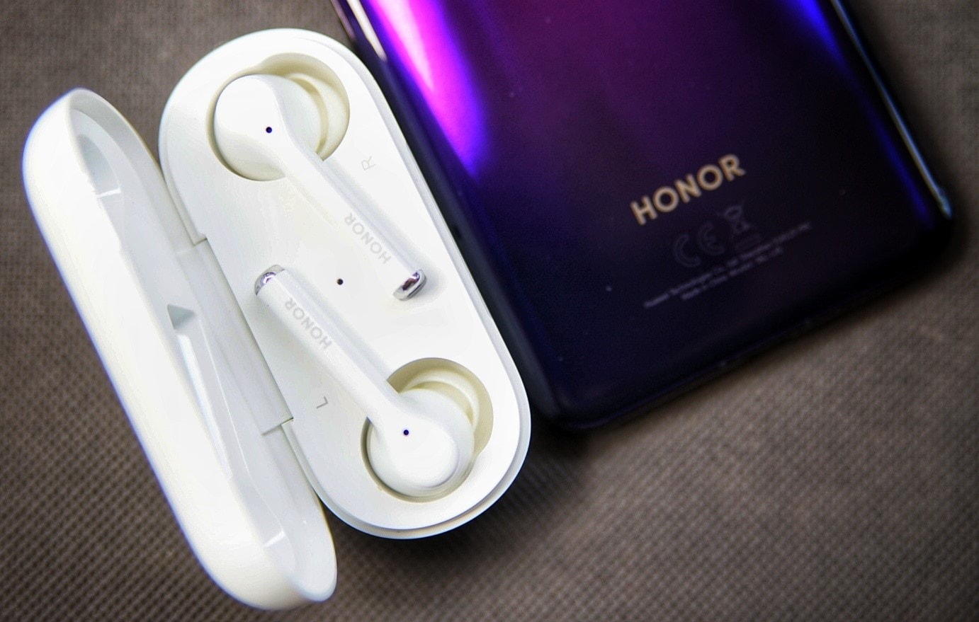 [Unbox & Review] Magic Sound with HONOR Magic Earbuds