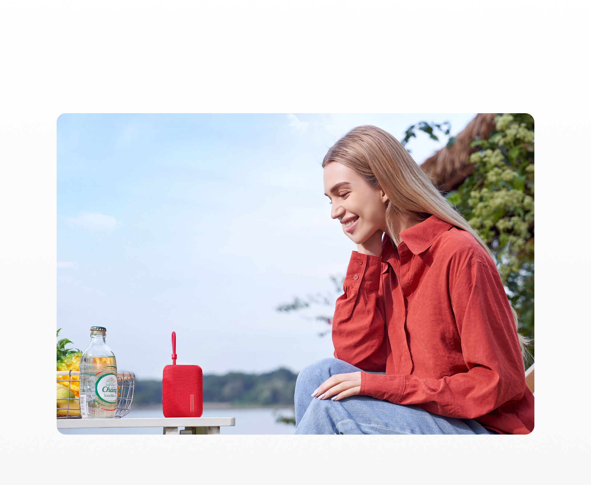 Hands-free Call without Burden Talk Loudly and Enjoyably