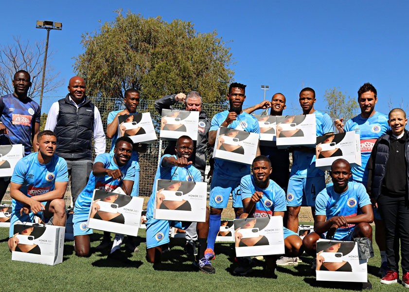 HONOR Partners with SuperSport United FC, Empowering Players with Cutting Edge Technology